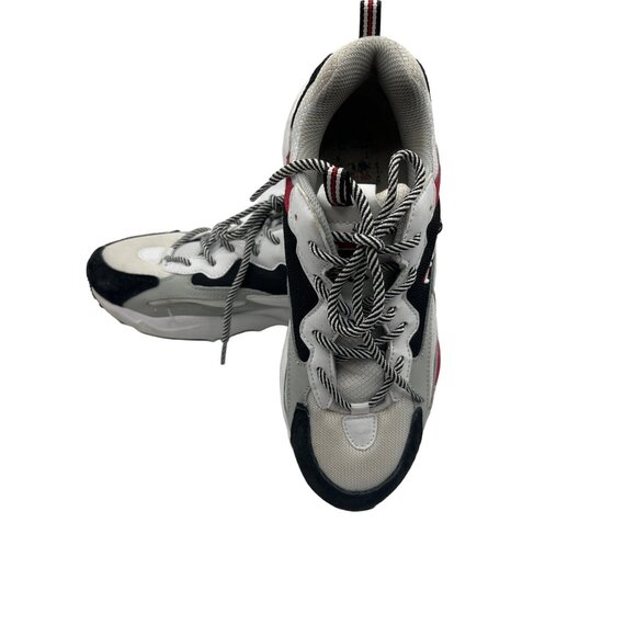 Fila Women's Running Shoes Size 7 Ray Tracer White Black Sneakers 3RM00588-102 - Picture 2 of 7